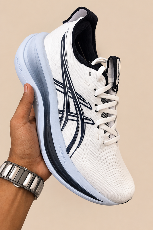 ASICS Gel-Nimbus 25 (Running Shoes)