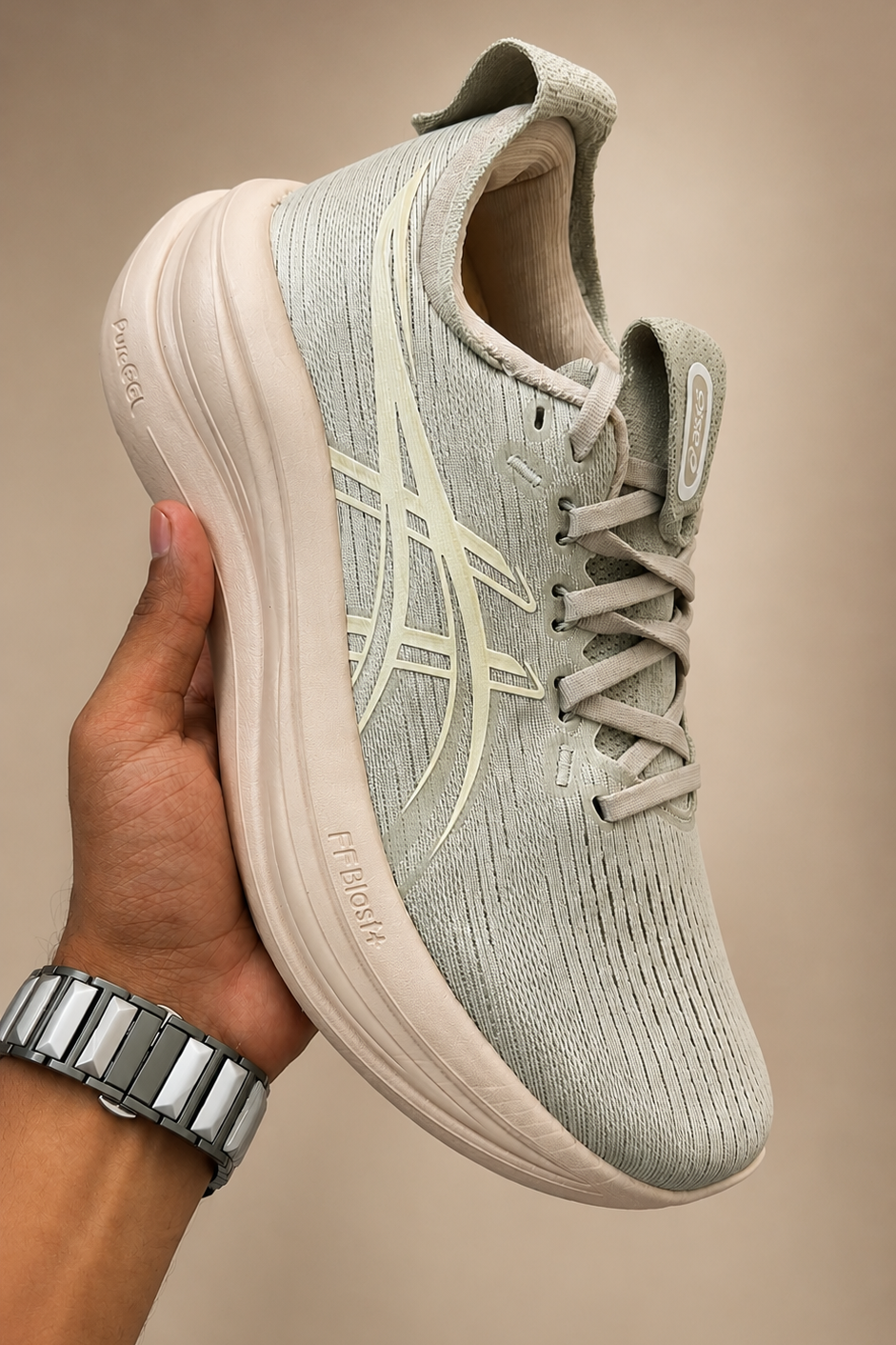 ASICS Gel-Nimbus 25 (Running Shoes)