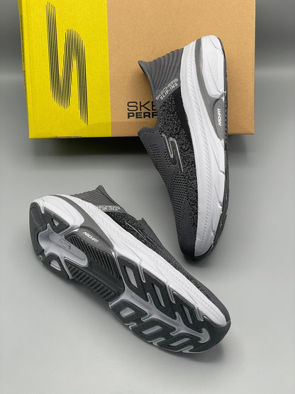 Skecher Arch-fit go walk slip in