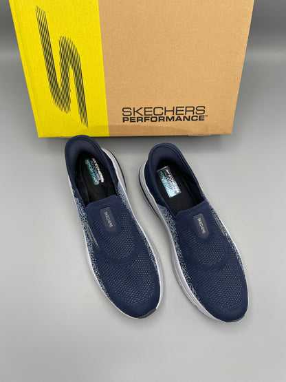 Skecher Arch-fit go walk slip in